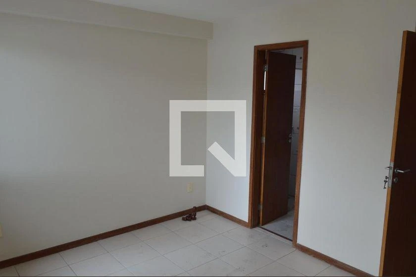 Apartment with 3 bedrooms, balcony and 130 m² — photo 44