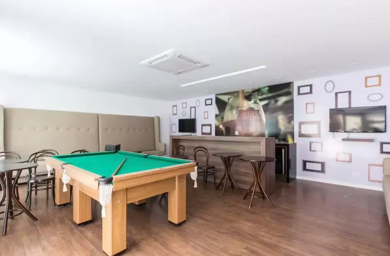 Furnished apartment with 1 bedroom and open-plan kitchen — photo 18