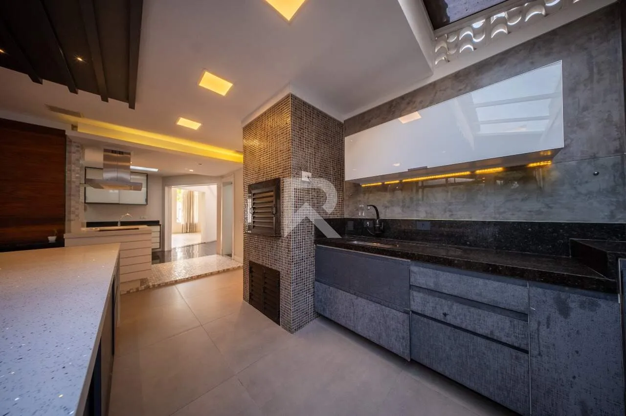 House with 4 bedrooms, private garden and 4 parking — photo 16