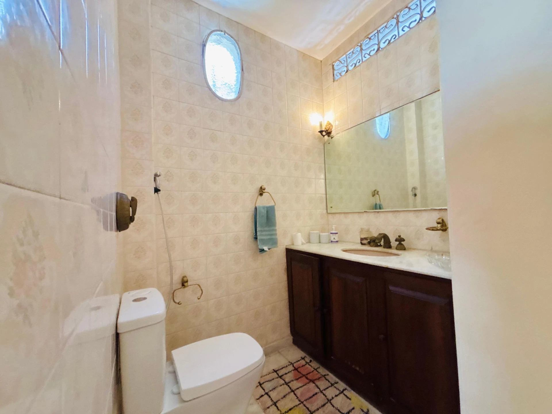 Furnished house, 380 m², with a grill on the balcony — photo 63