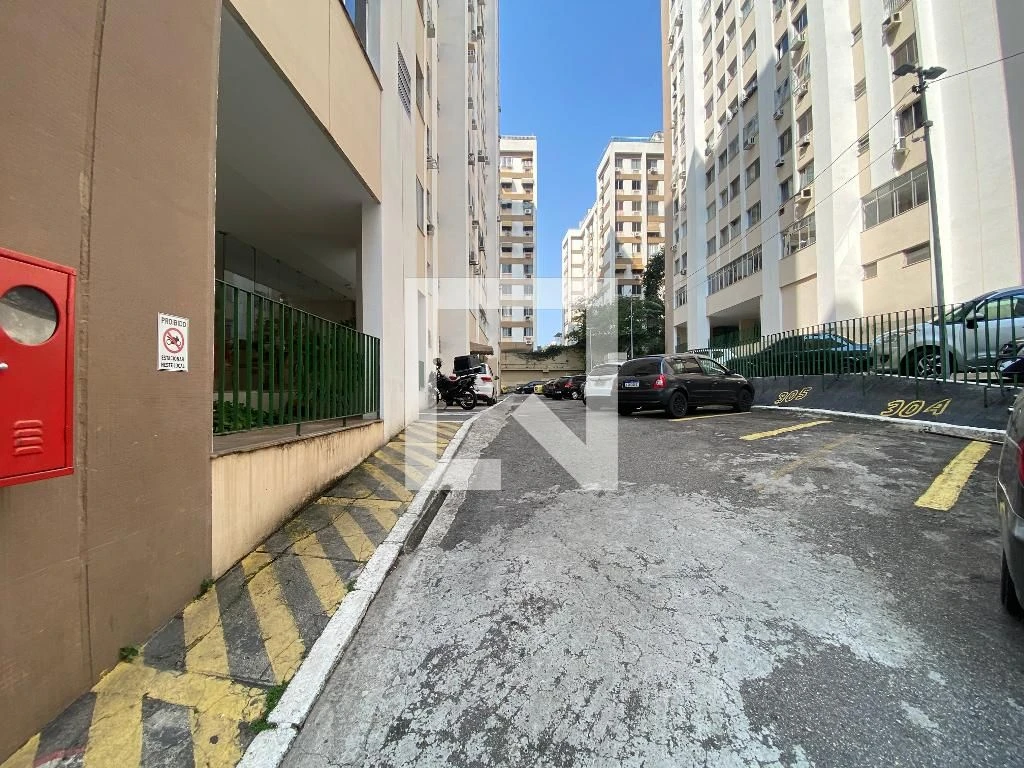 Квартира с 3 спальнями, в доме есть бассейн — photo 37
