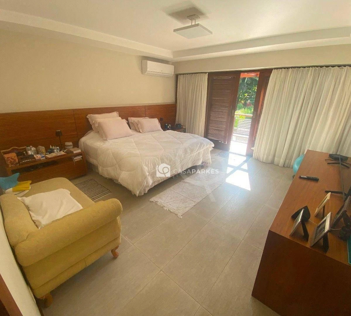 Casa com 5 quartos e 5 banheiros, 570 m², cozinha a gás — photo 34