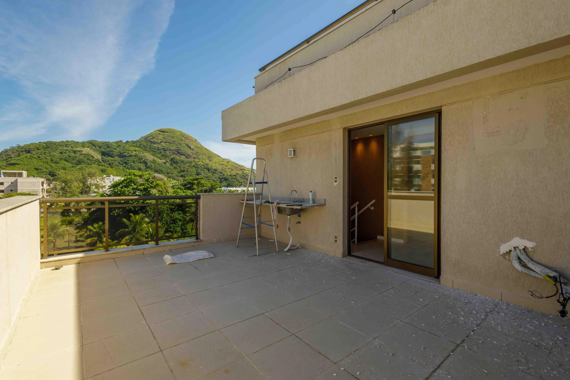 Apartment, 166 m², with a glass-enclosed balcony — photo 12