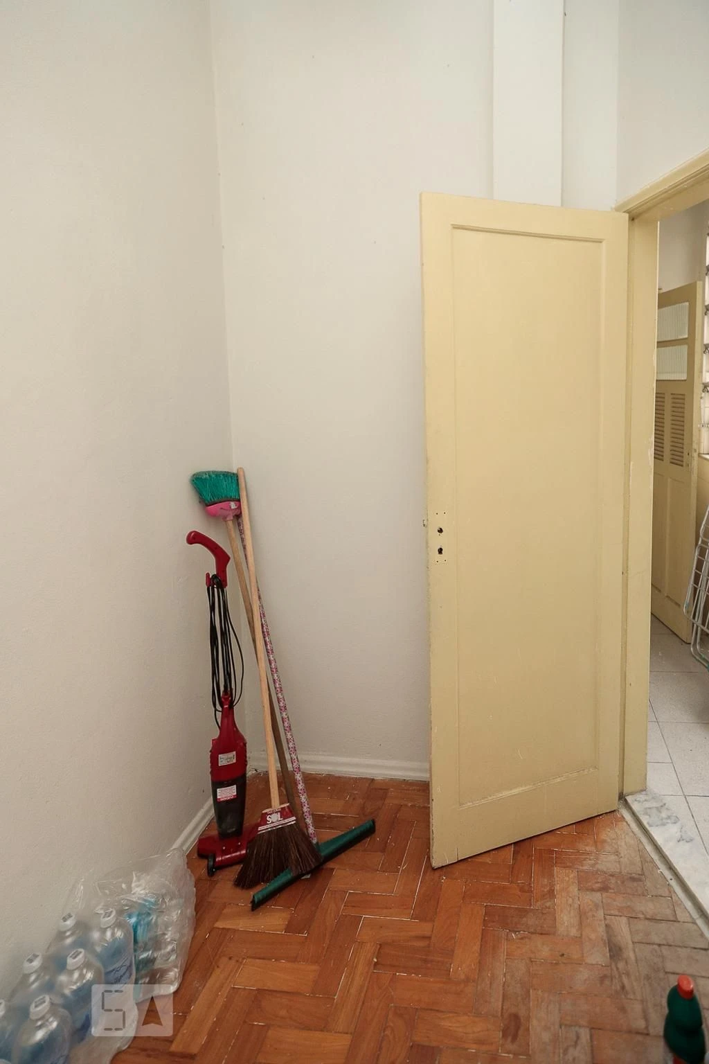 Home office in a 2-bedroom apartment, 79 m² — photo 32