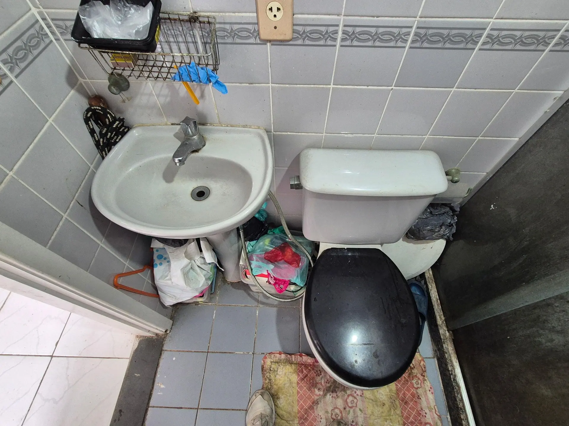Furnished apartment with 3 bedrooms, 1 suite and balcony — photo 52