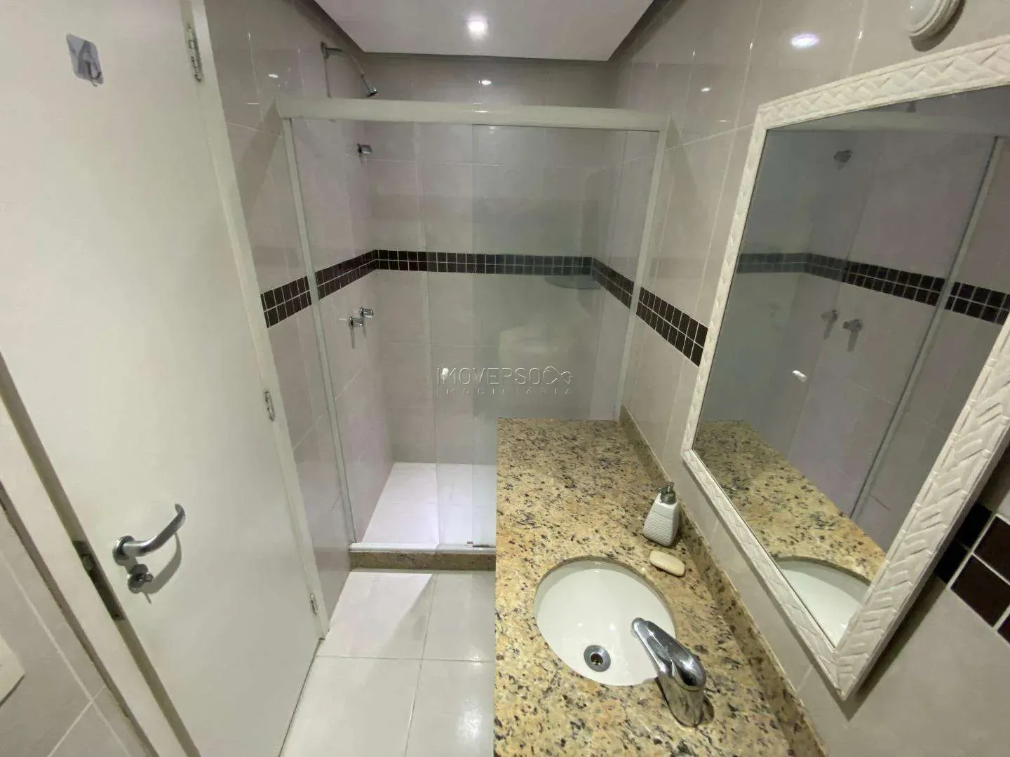 Apartment with 5 bedrooms and 5 bathrooms plus balcony — photo 39