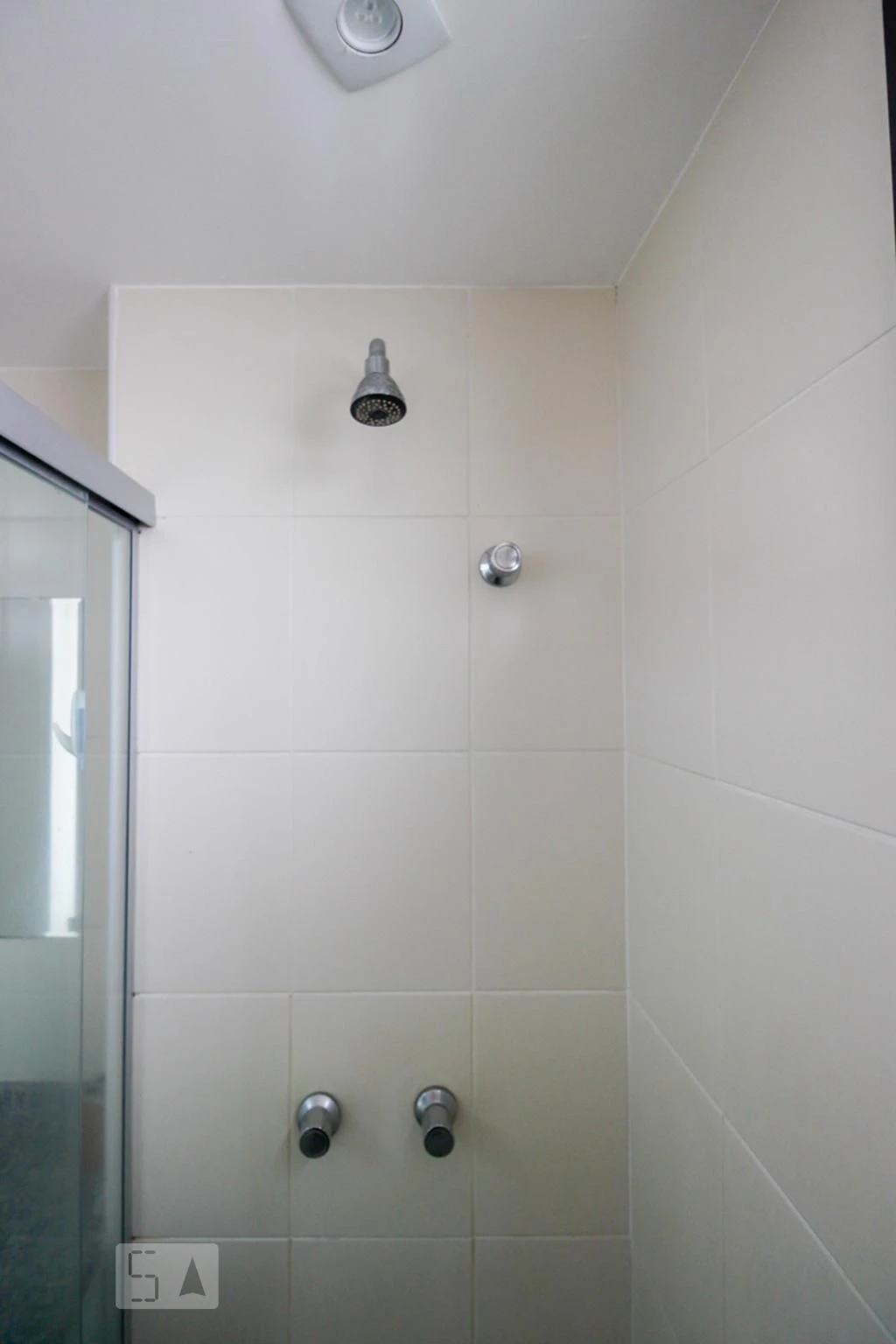 2-bedroom apartment in a building with a sauna — photo 45