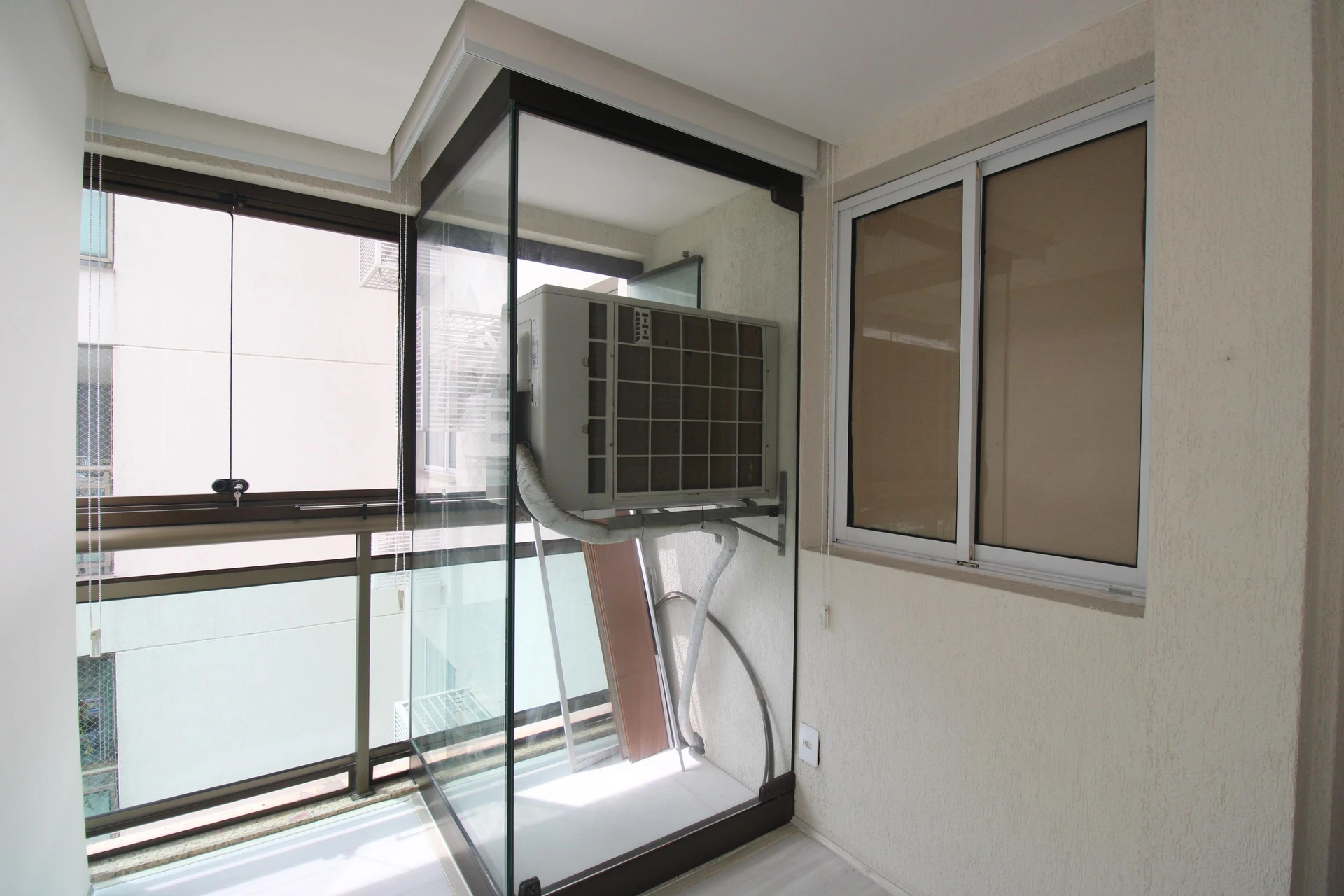 Apartamento mobiliado de 2 quartos em condomínio com sauna — photo 23