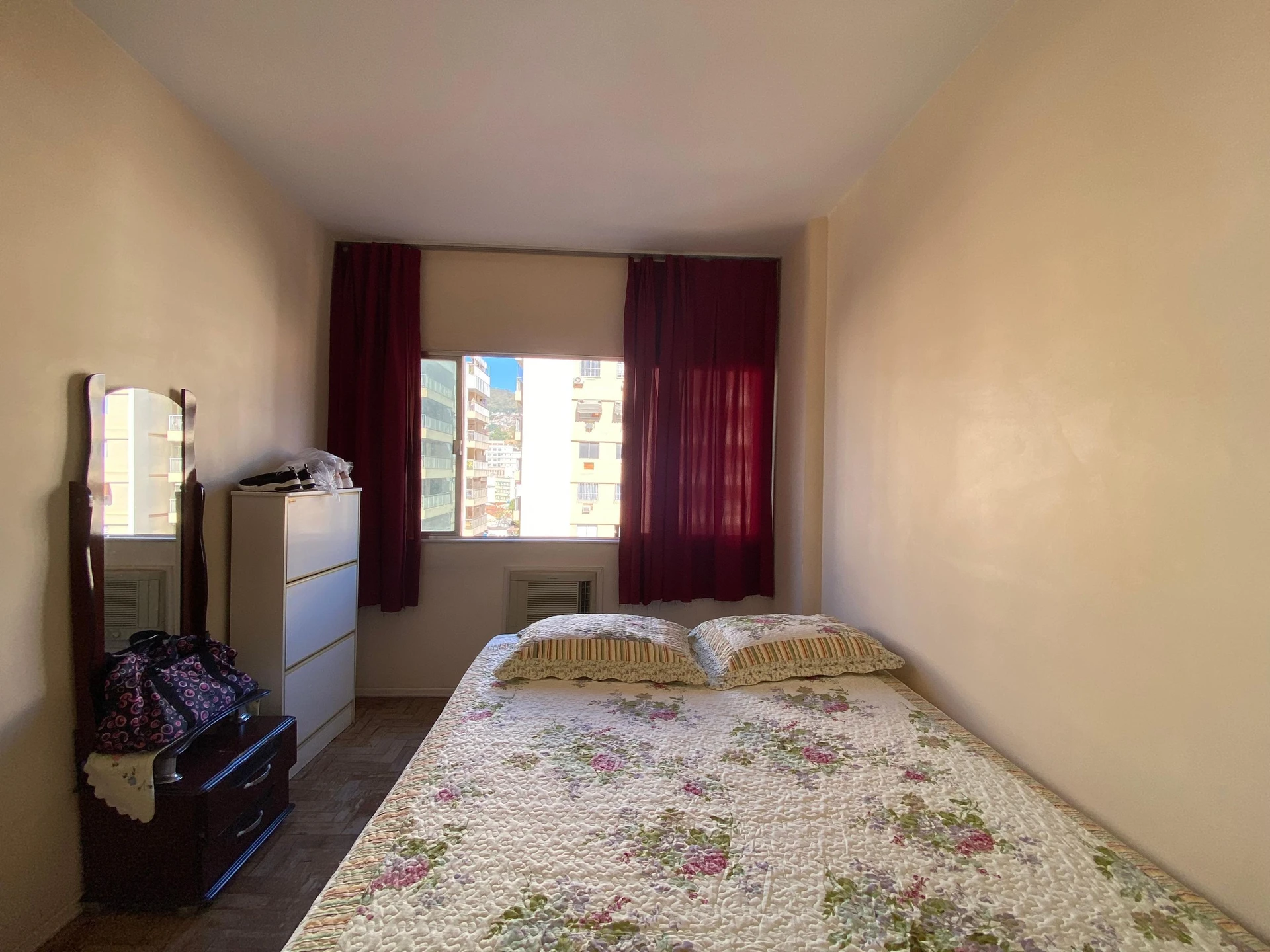 Furnished apartment with 3 bedrooms and 1 parking spot — photo 16