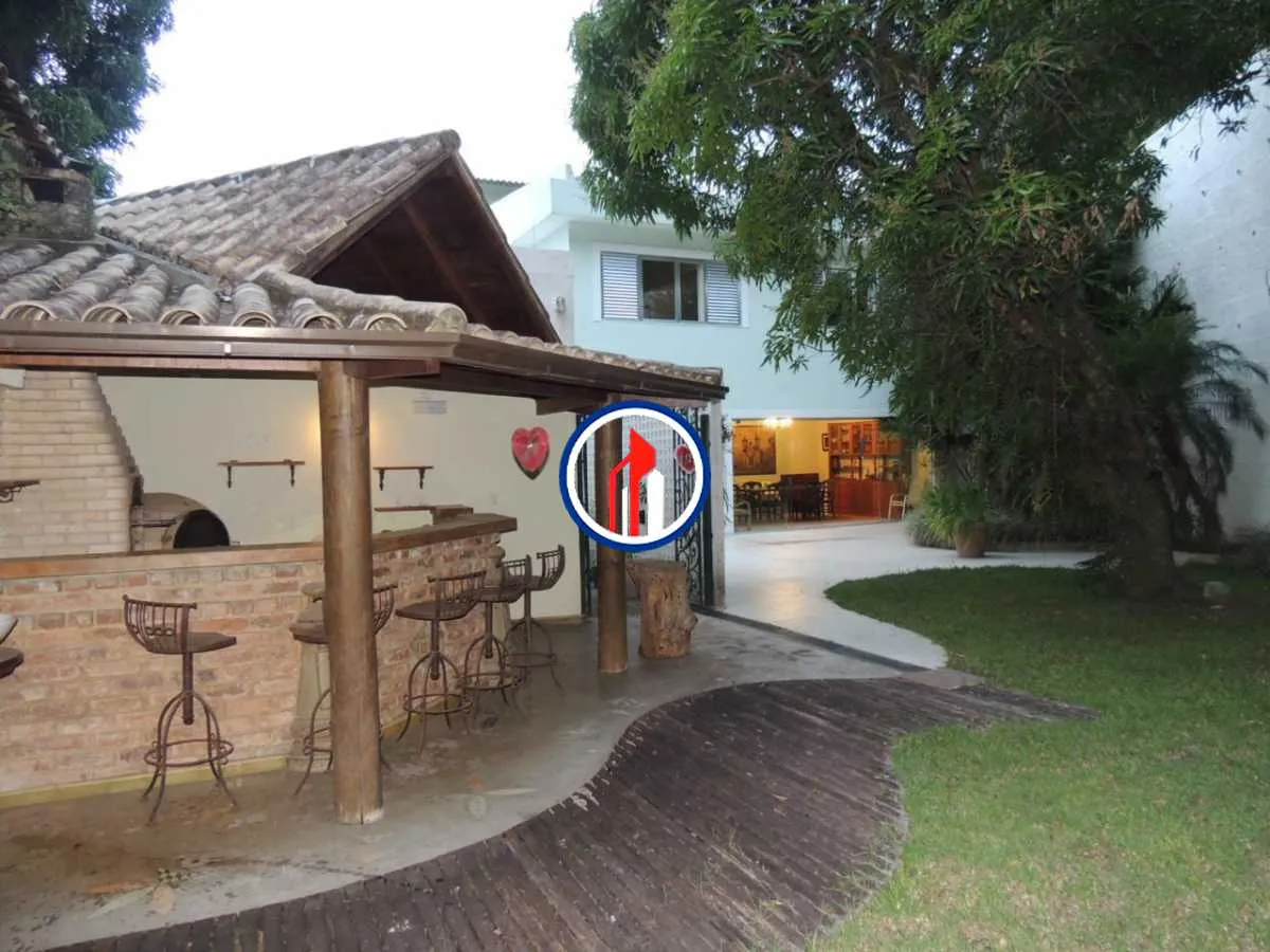 Condominium house with 4 bedrooms and balcony grill — photo 31