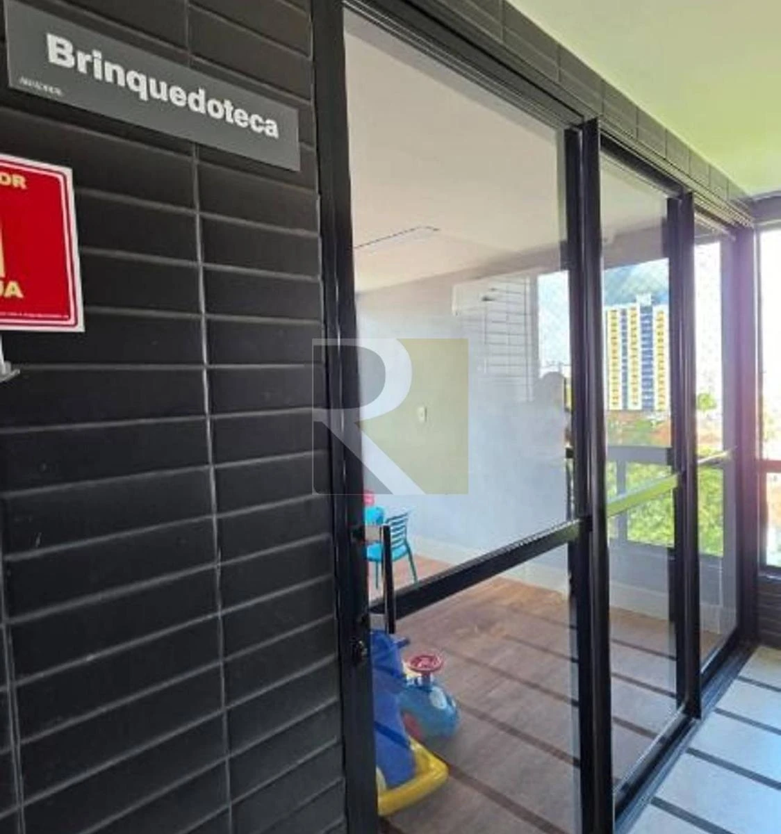 Departamento de 2 dormitorios en edificio con piscina — photo 23