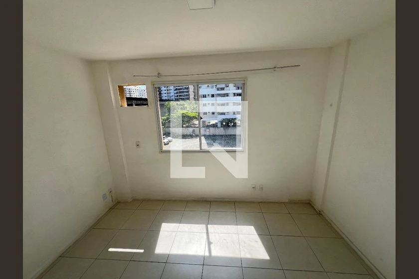 Apartamento de 2 quartos com cozinha a gás e varanda — photo 12
