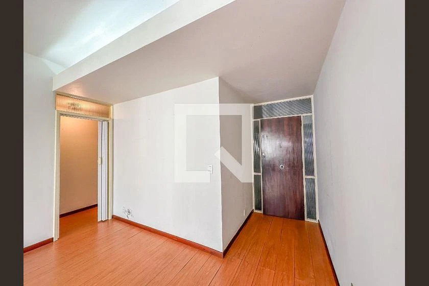 3-bedroom apartment with a bathtub — photo 28