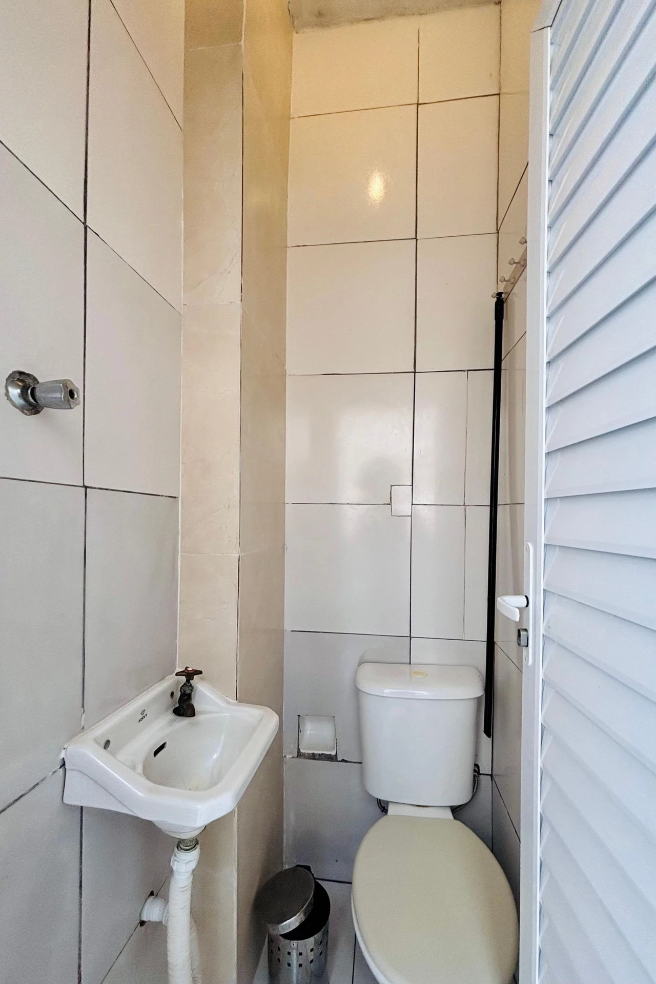 3-bedroom apartment with a water view — photo 32