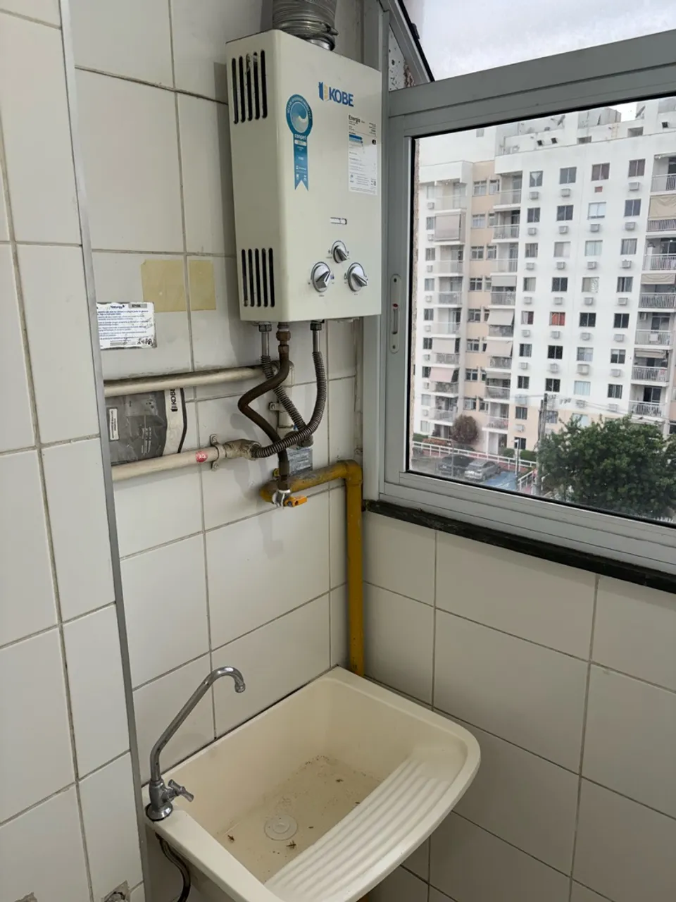 Mountain view in a 2-bedroom apartment, 48 m² — photo 5
