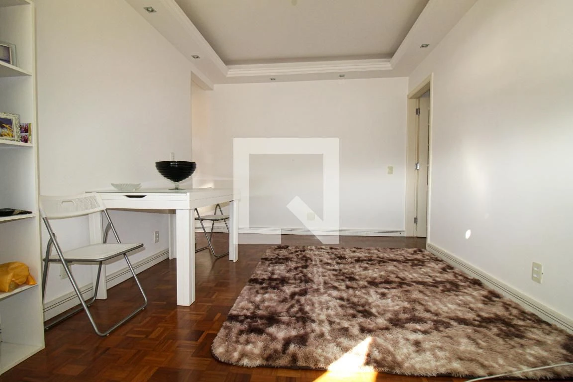 Furnished 2-bedroom apartment with 2 bathrooms — photo 12