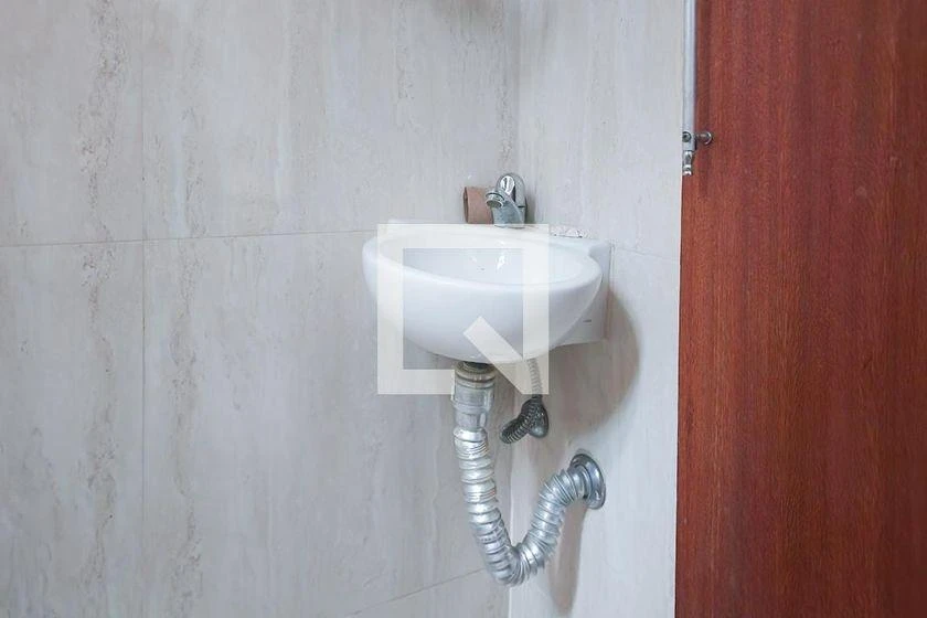 Furnished 2-bedroom apartment with 84 m² — photo 13