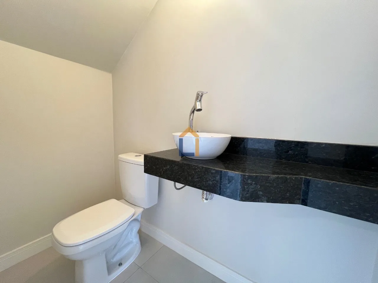 3-bedroom house, 1 with its own bathroom, 153 m², Curitiba — photo 8