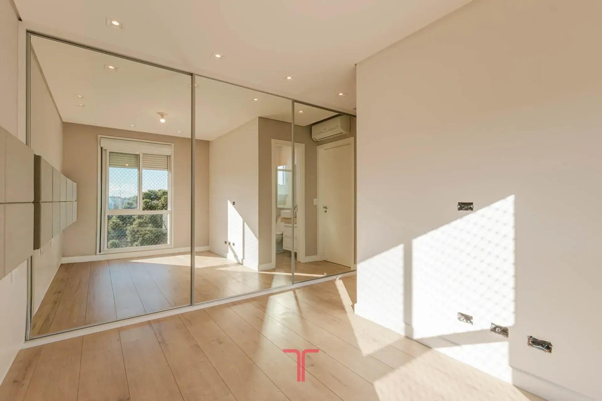 3 quartos e janelas do piso ao teto: apartamento de 141 m² — photo 30