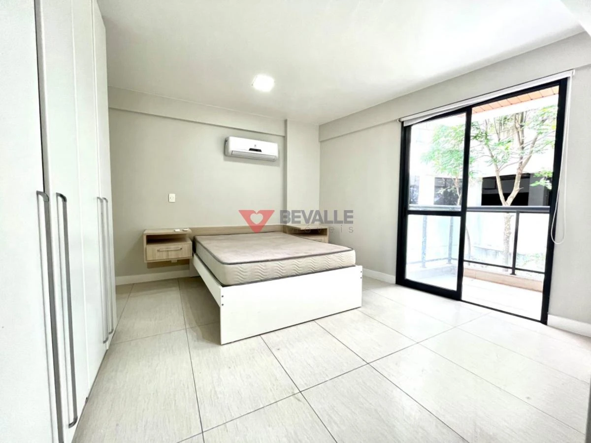 3-bedroom apartment with a home office — photo 3