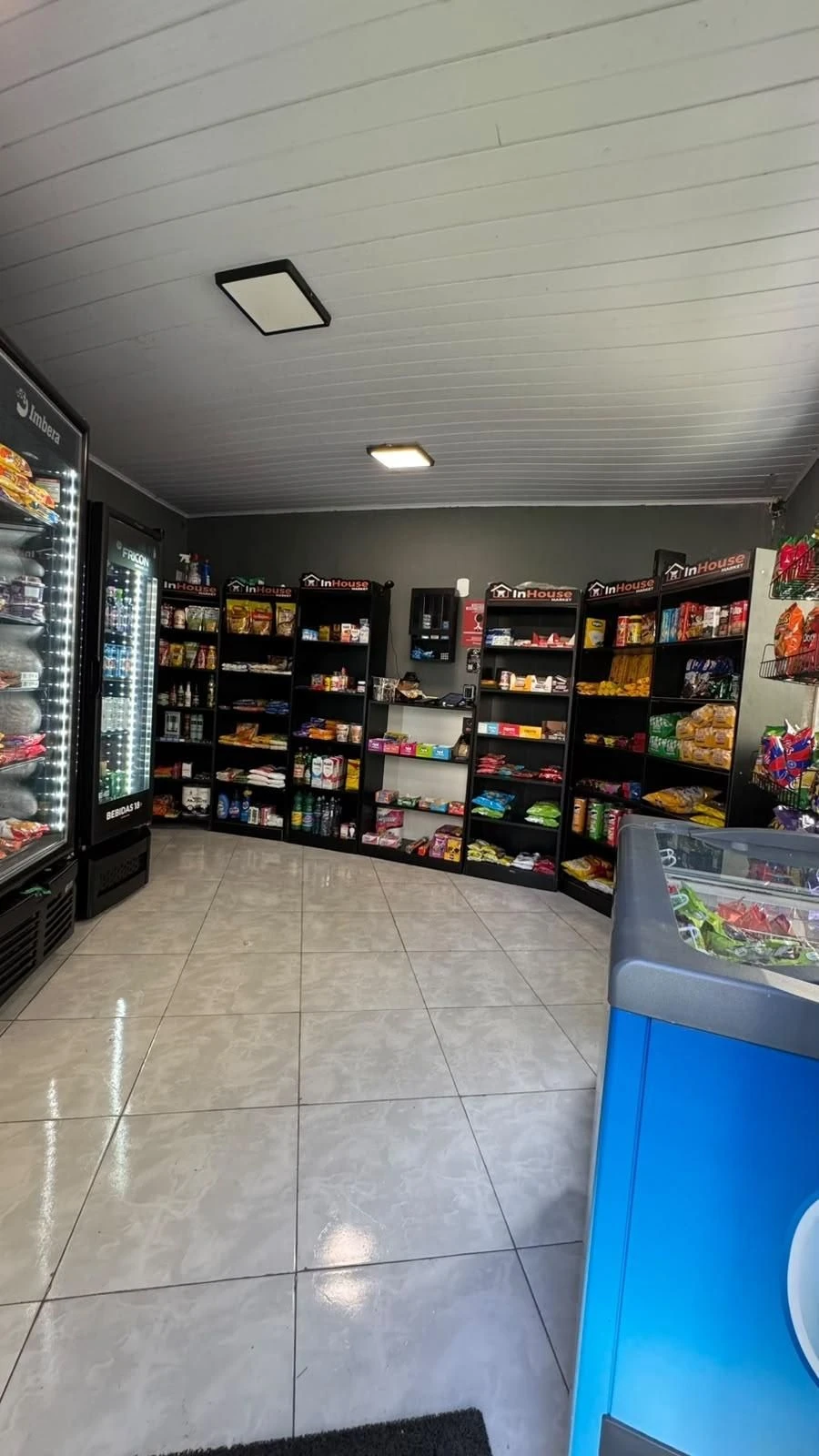 Apartamento de 3 quartos em condomínio com piscina — photo 14