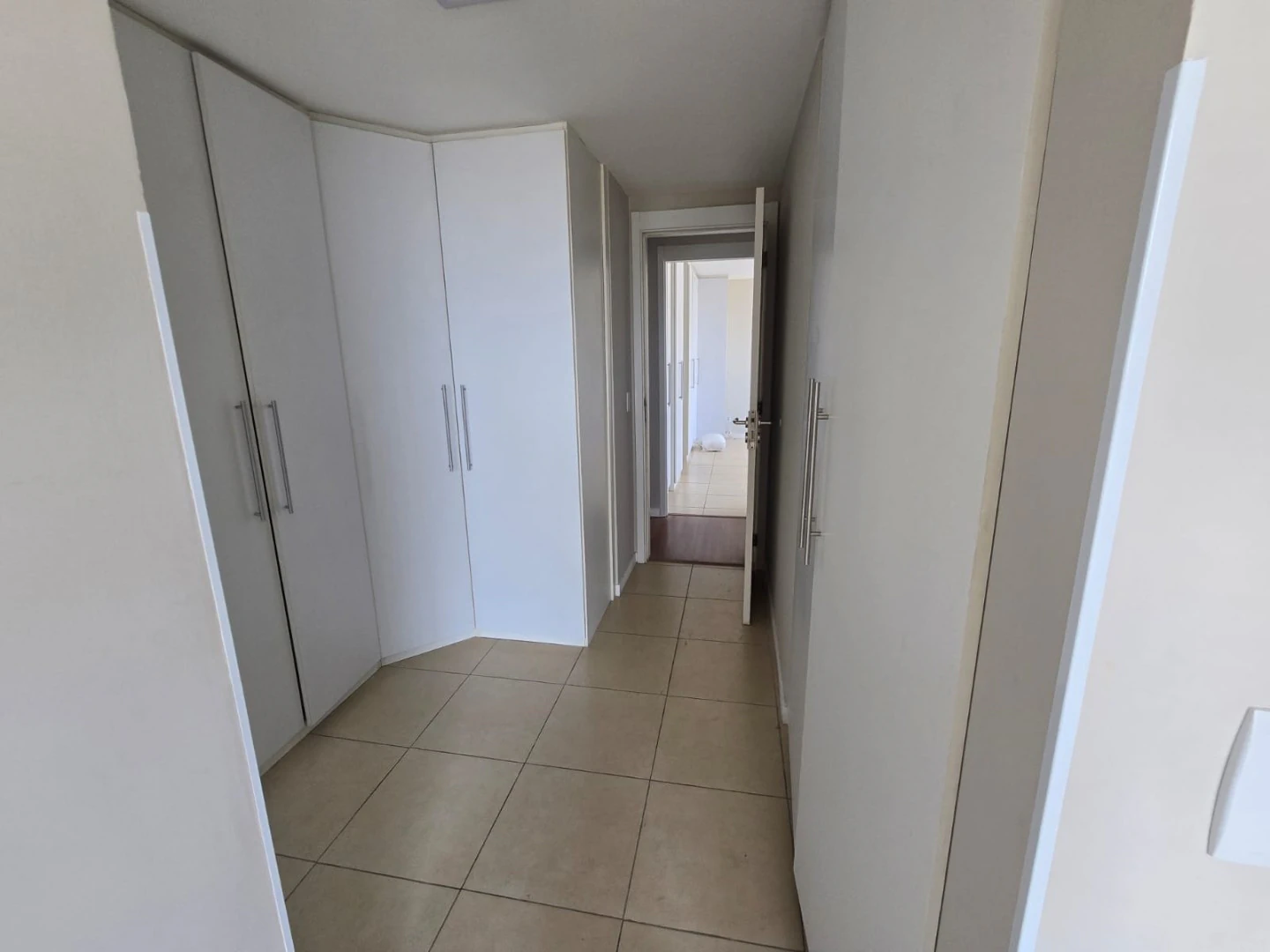 169 m² apartment with 4 en-suite rooms and private BBQ — photo 26
