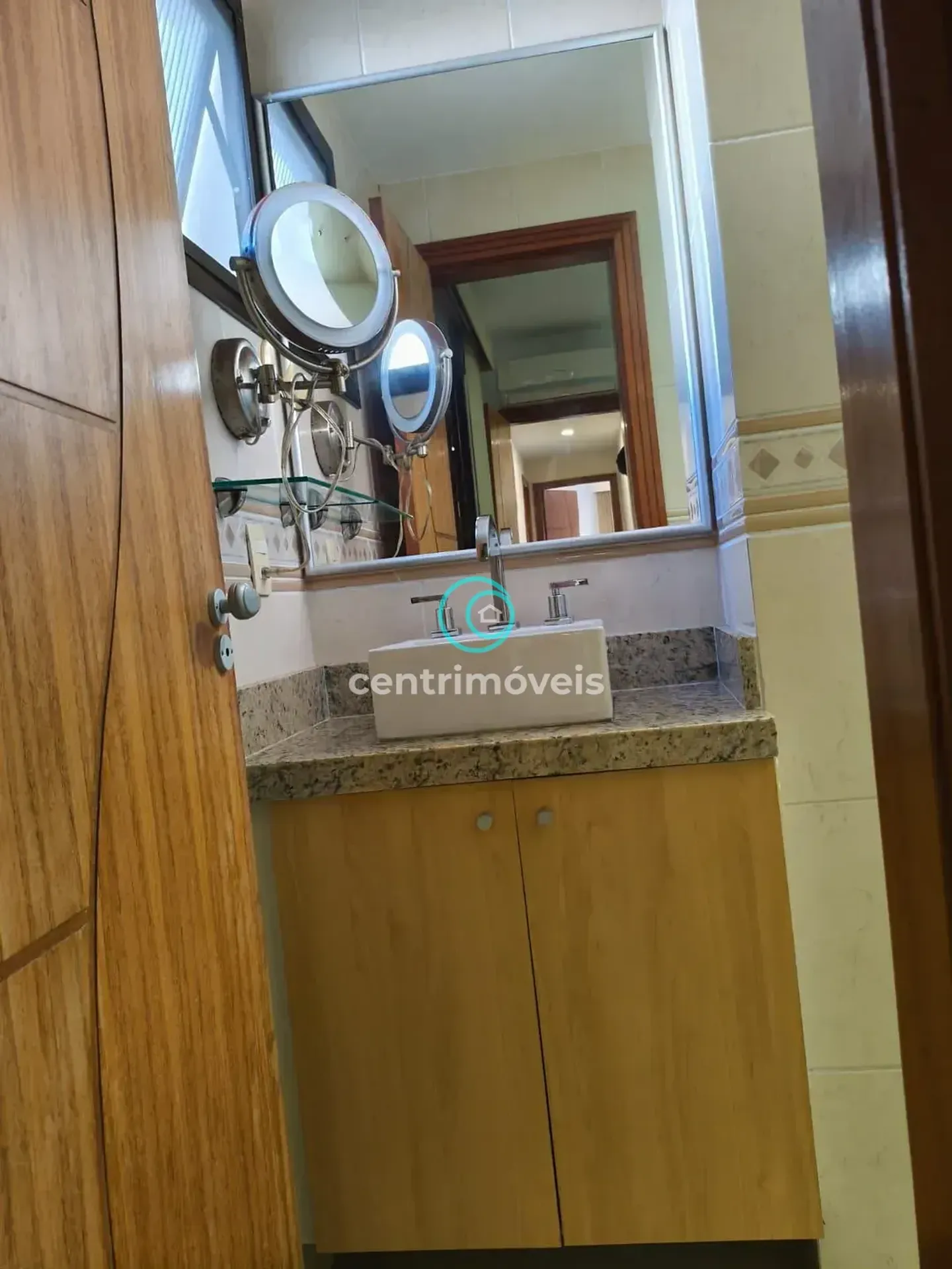 Apartamento mobiliado com 4 quartos e 3 banheiros — photo 27