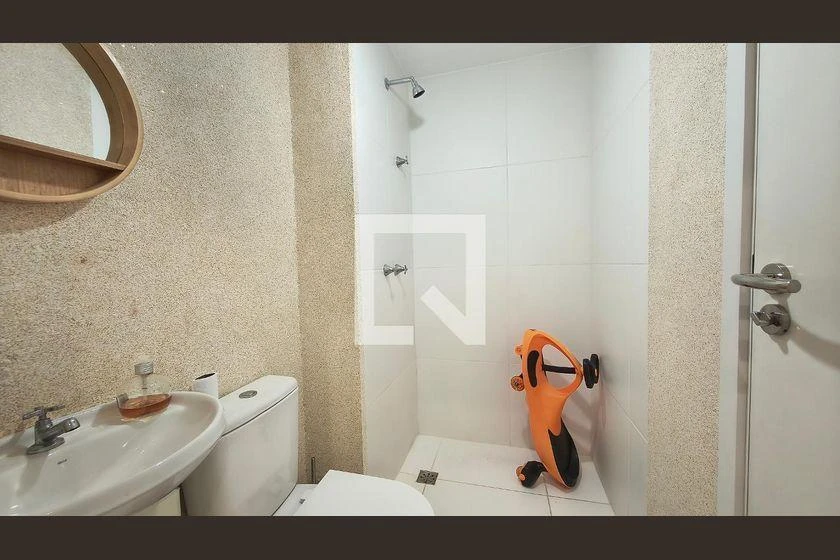 Панорамные окна и 3 спальни: квартира 123 м² — photo 29