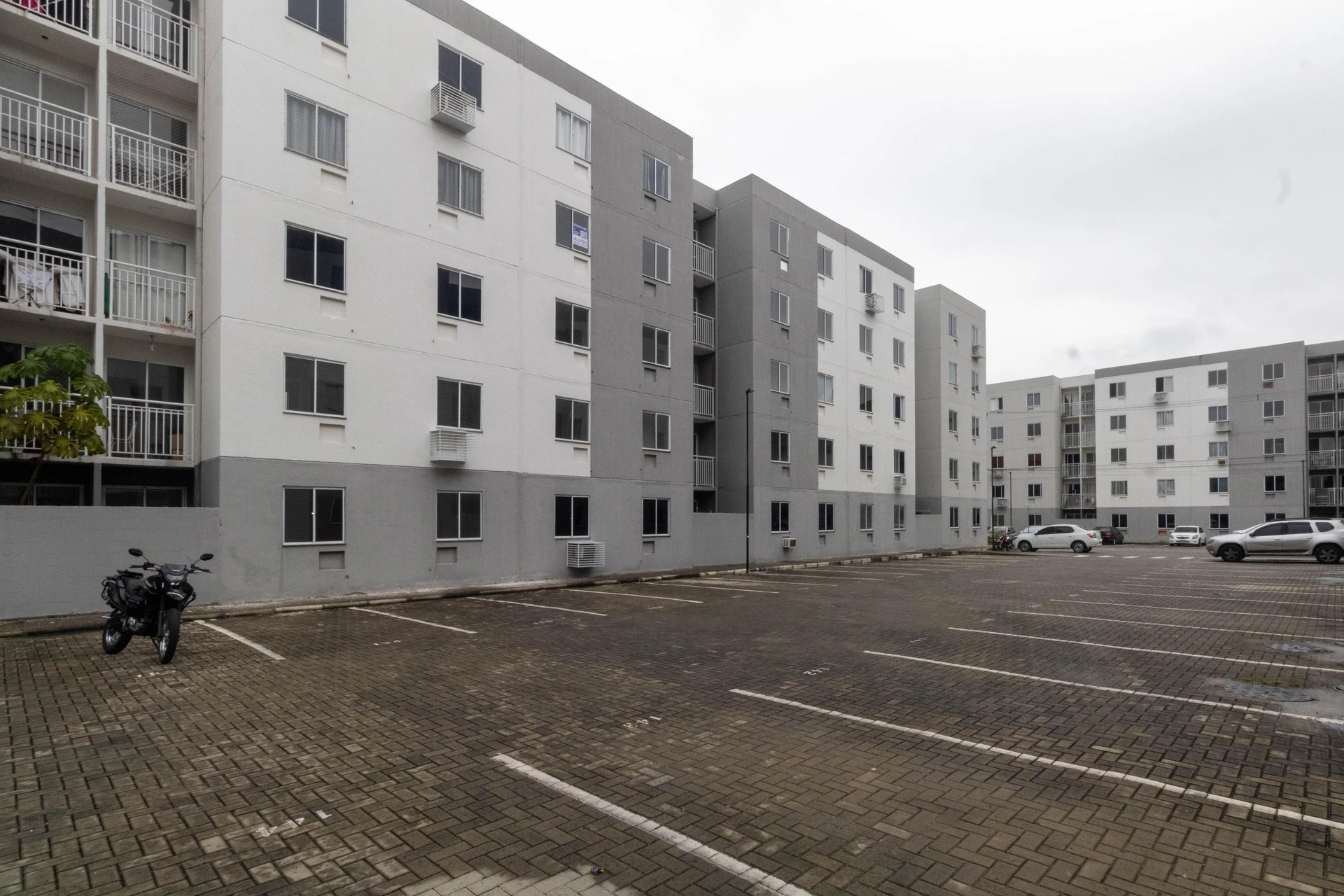 Unfurnished 2-bedroom apartment with 1 bathroom — photo 6