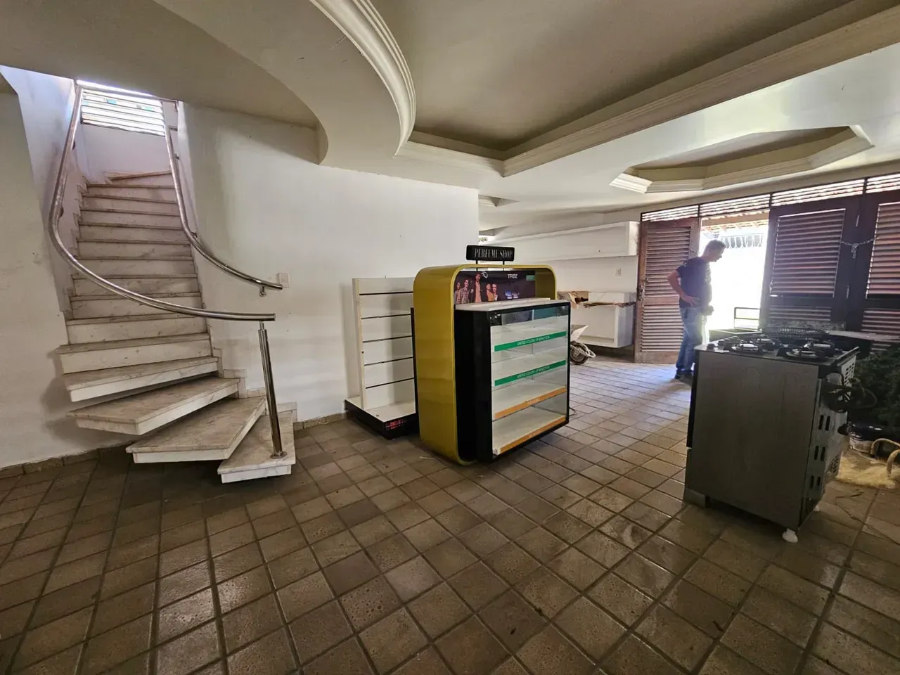 3-bedroom house with a washing machine in João Pessoa — photo 15