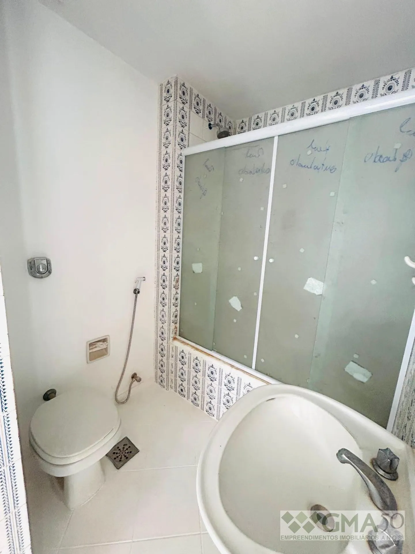 Rental apartment with 3 bedrooms and 3 bathrooms — photo 16