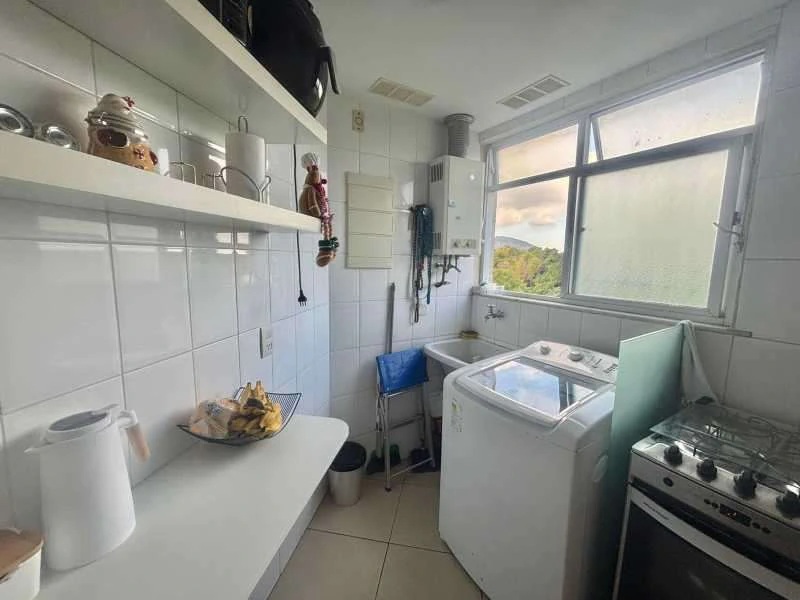 Apartamento mobiliado 139 m² com varanda e 3 quartos — photo 4