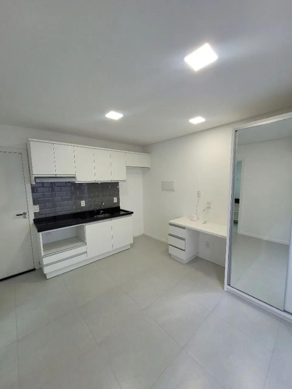 Studio, 24 m², with a home office — photo 2