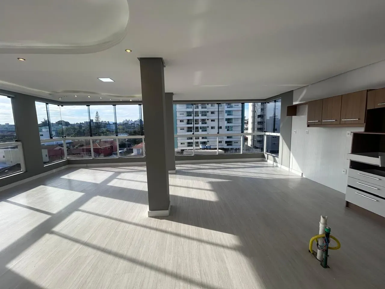 360 m² apartment with 3 bedrooms and 2 parking spots on 5th — photo 16