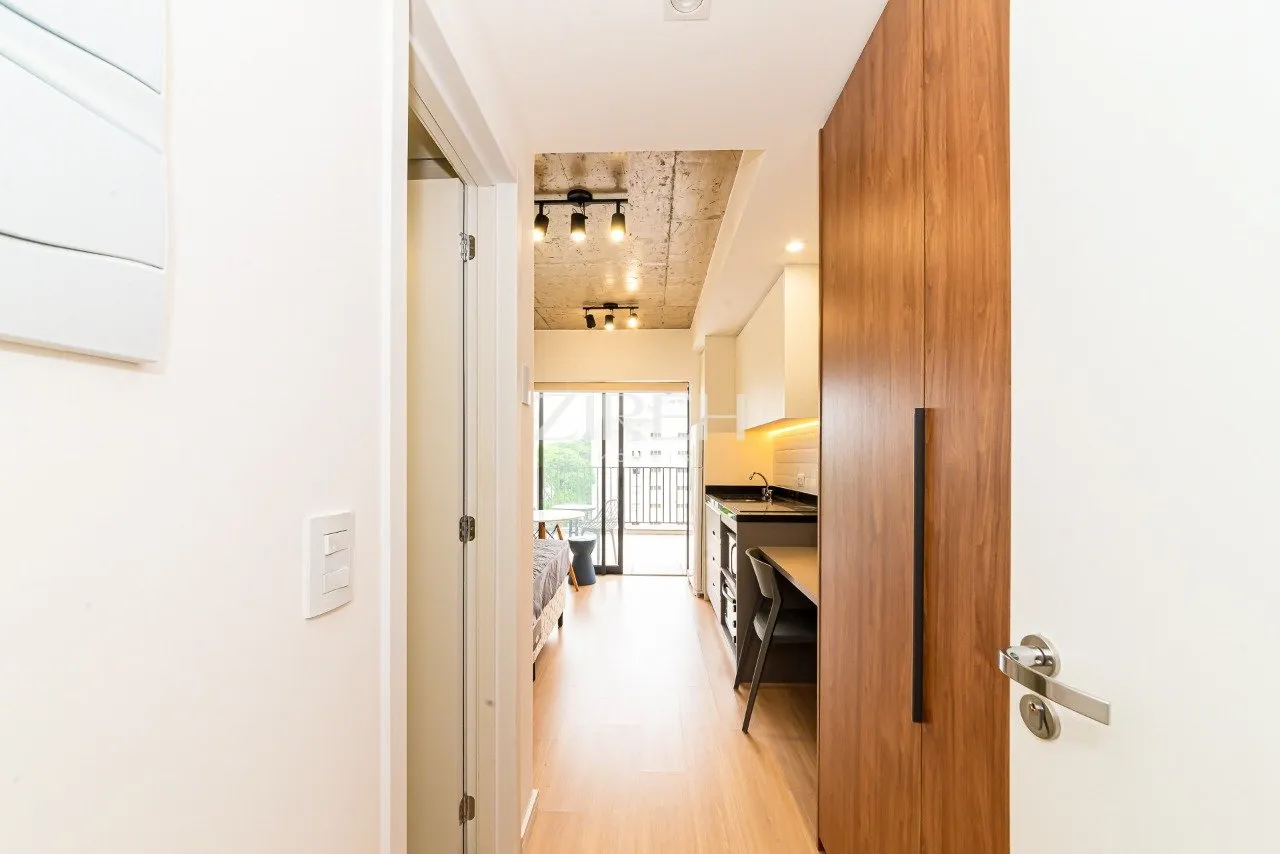 Furnished 42 m² apartment with 1 bedroom and balcony — photo 6