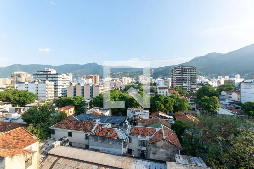 Mountain view in a 3-bedroom apartment, 64 m² — photo 12