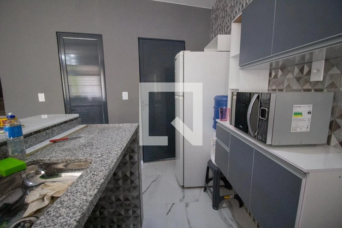 Furnished house with 2 en-suite bedrooms and gas kitchen — photo 8