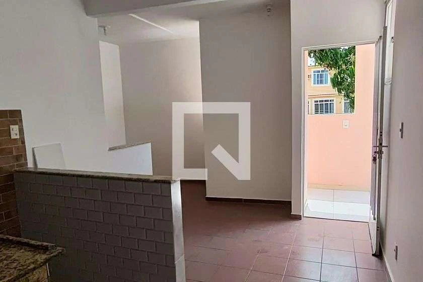 Unfurnished 1-bedroom house with open-plan kitchen, 28 m² — photo 2