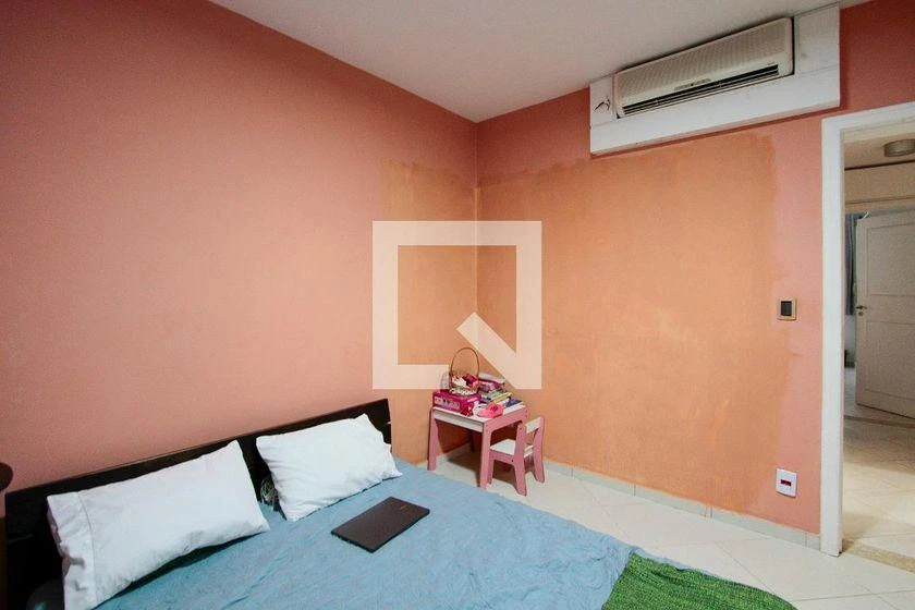 Furnished house with 4 bedrooms and an open-plan kitchen — photo 33