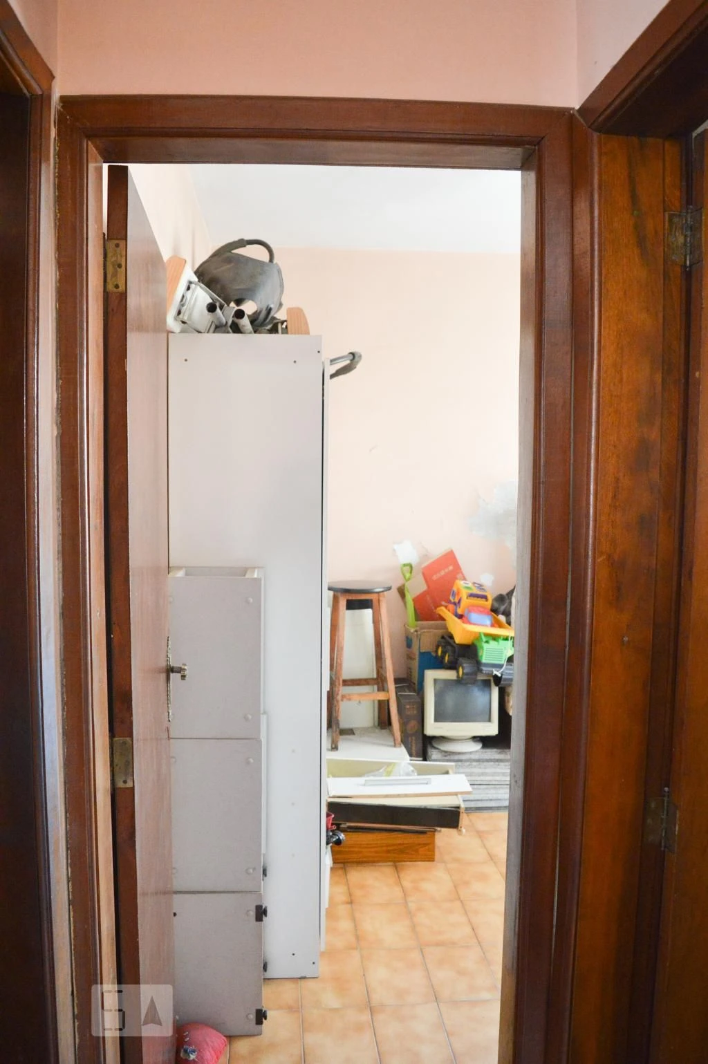 Furnished 2-bedroom apartment with private BBQ — photo 18
