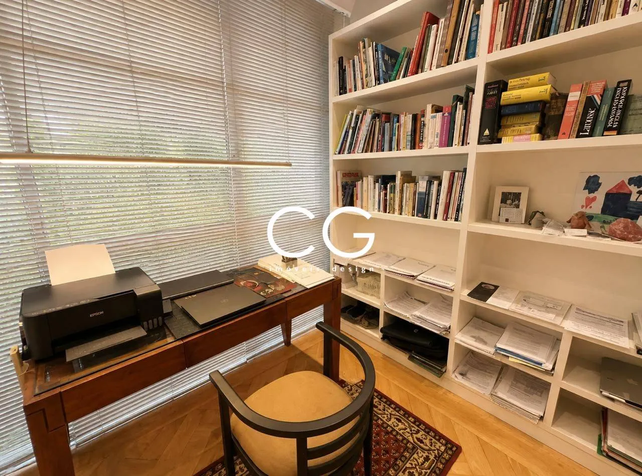 Furnished apartment with 3 bedrooms and 440 m² — photo 10