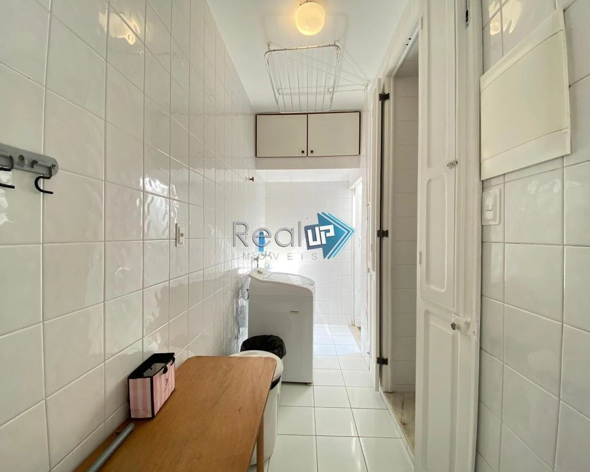 Балкон з грилем та 3 спальні: будинок 177 м² — photo 15