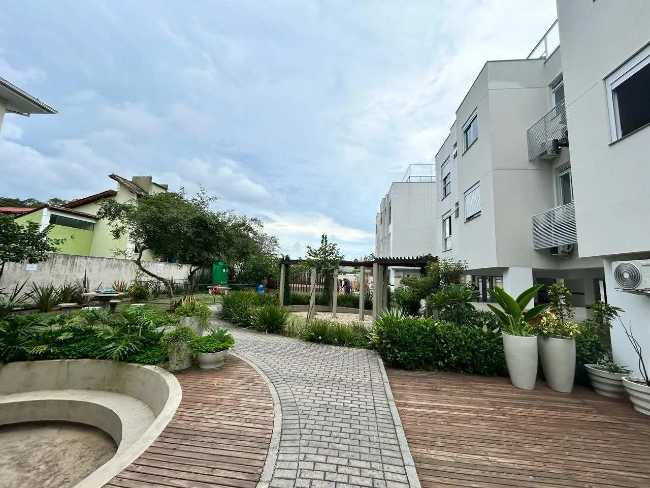3-bedroom apartment with a washing machine in Florianópolis — photo 31