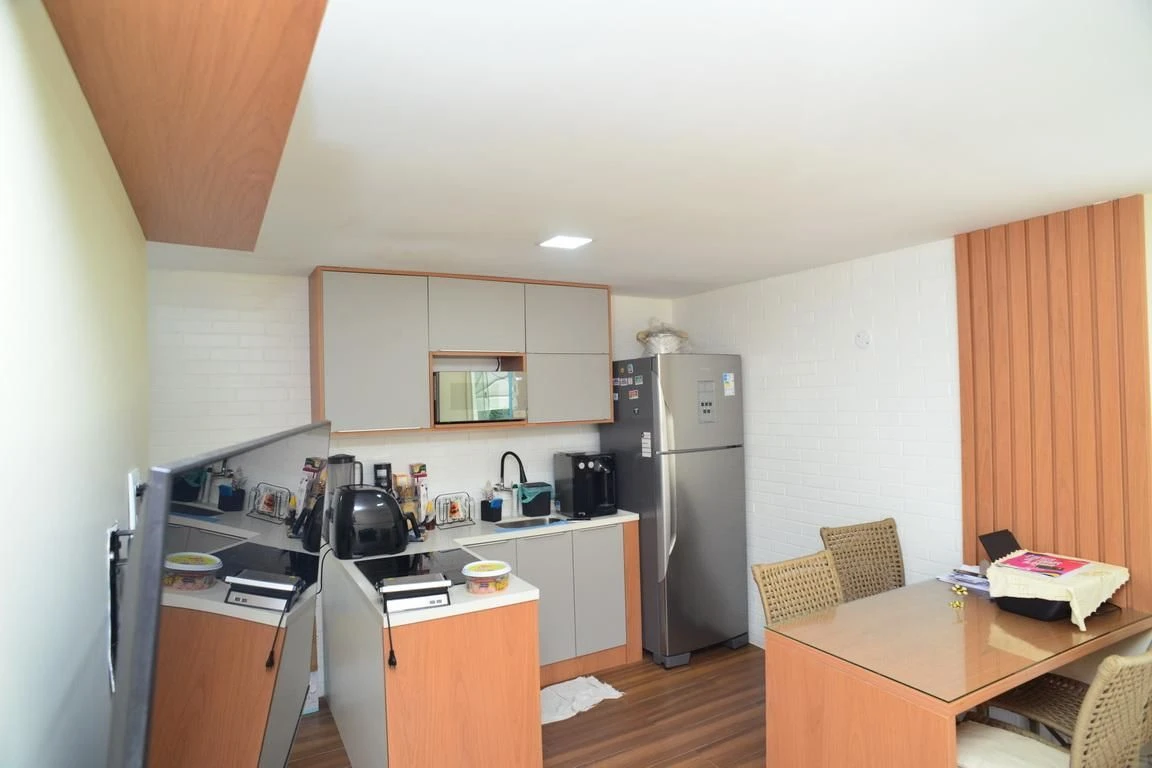 5-bedroom house with a washing machine — photo 18