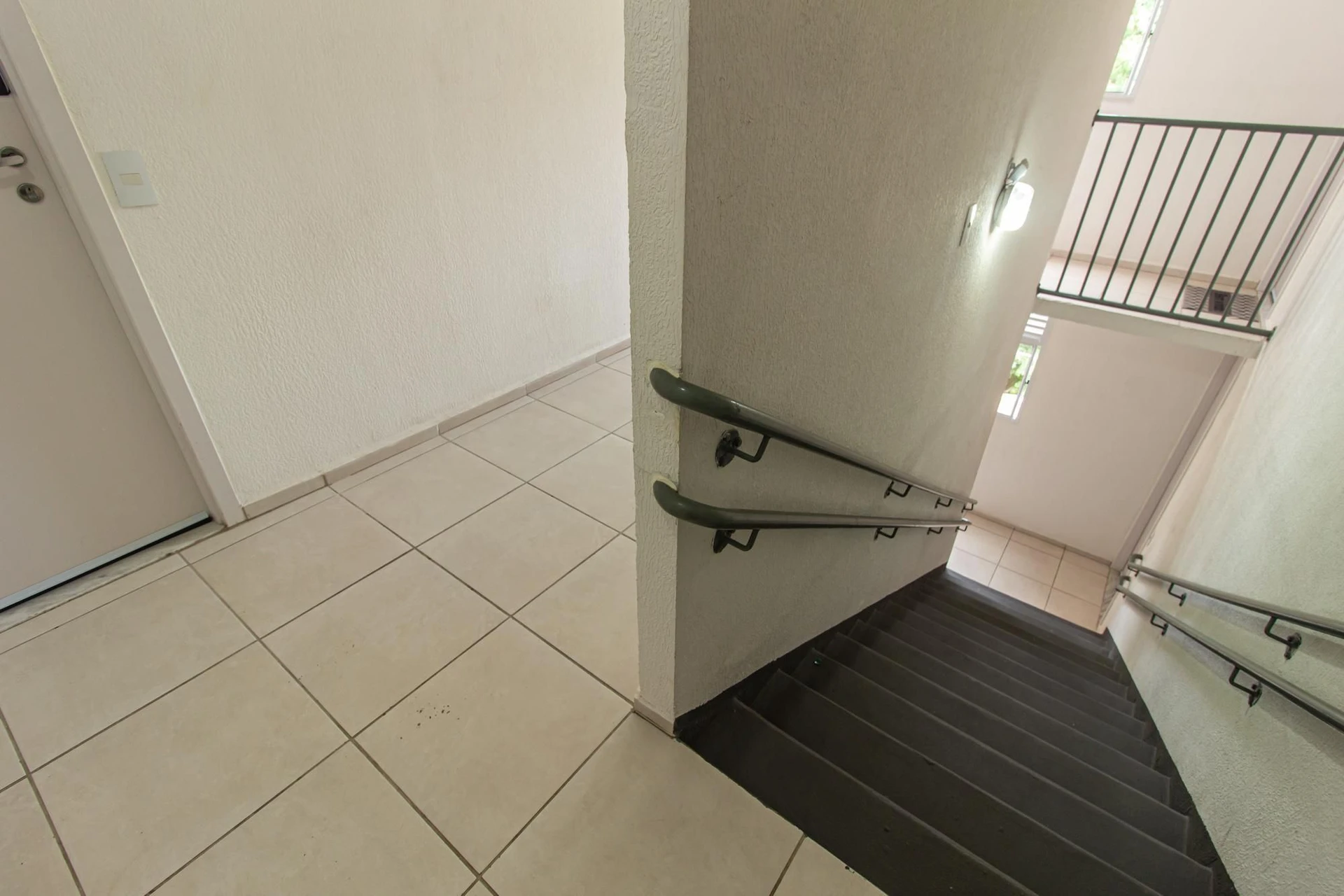 Mountain view in a 2-bedroom apartment, 37 m² — photo 41