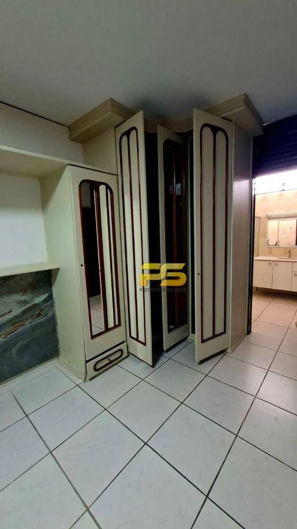 House with 4 en-suite bedrooms and electronic gate — photo 27