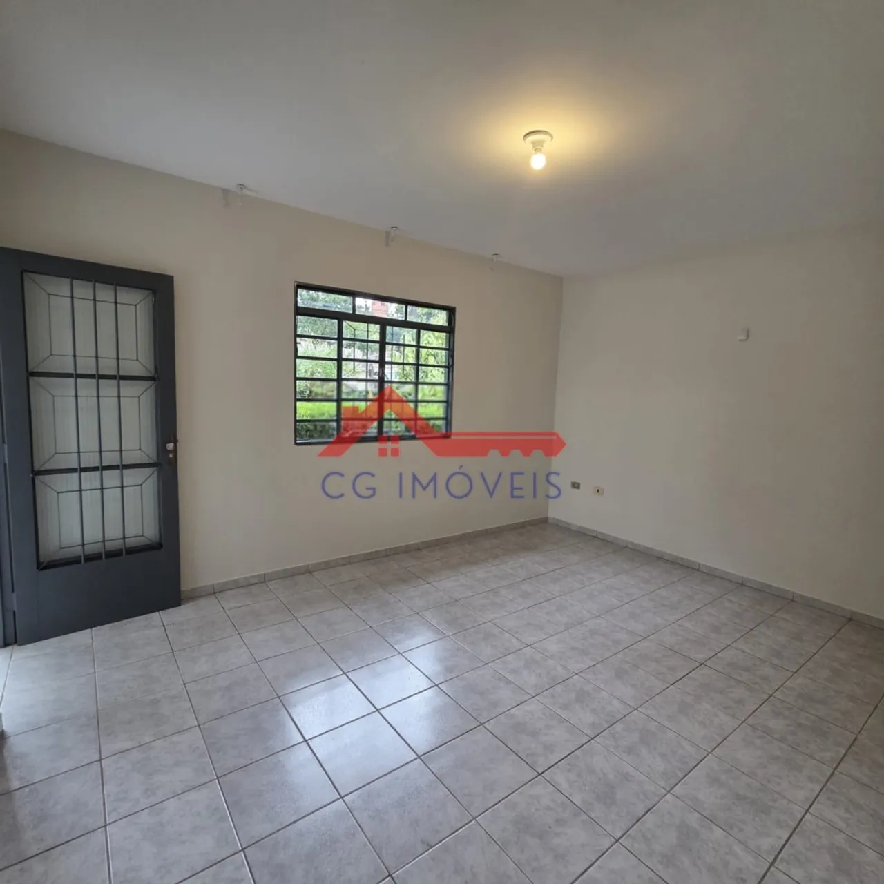 Unfurnished house with 3 bedrooms and a glass shower — photo 4