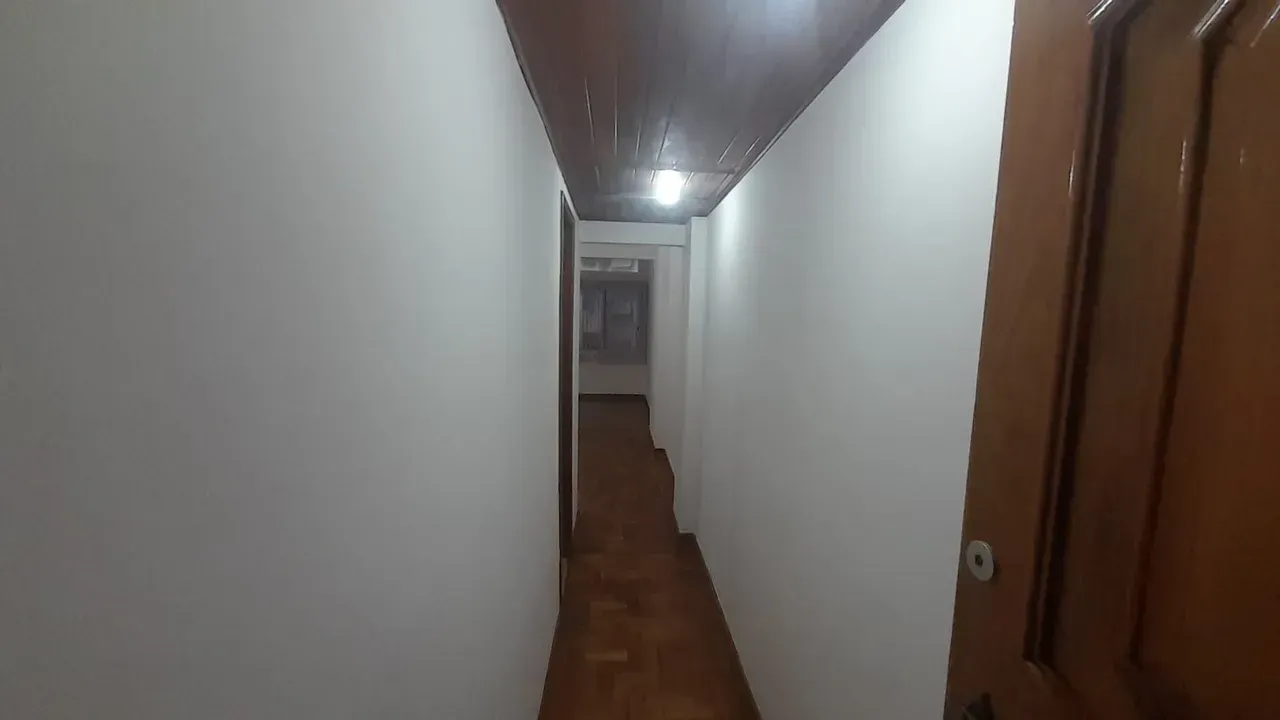 Apartamento com 2 quartos e box no banheiro — photo 11