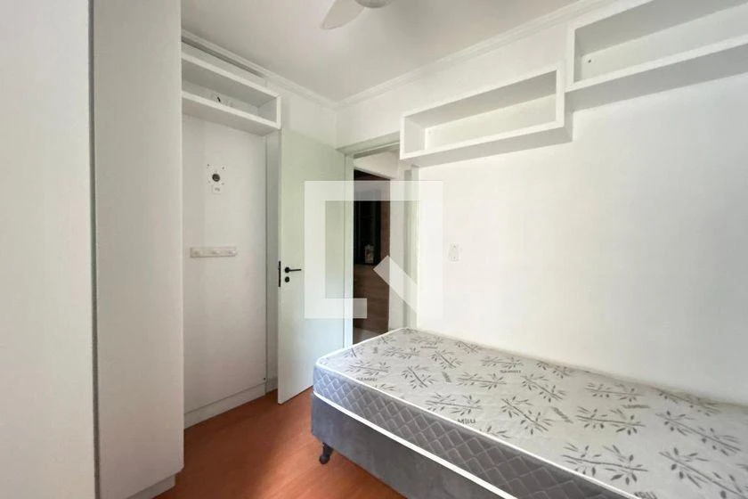 Furnished apartment, 108 m², with floor-to-ceiling windows — photo 28