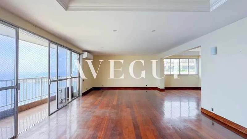 Unfurnished apartment with 4 bedrooms and floor-to-ceiling windows — photo 2